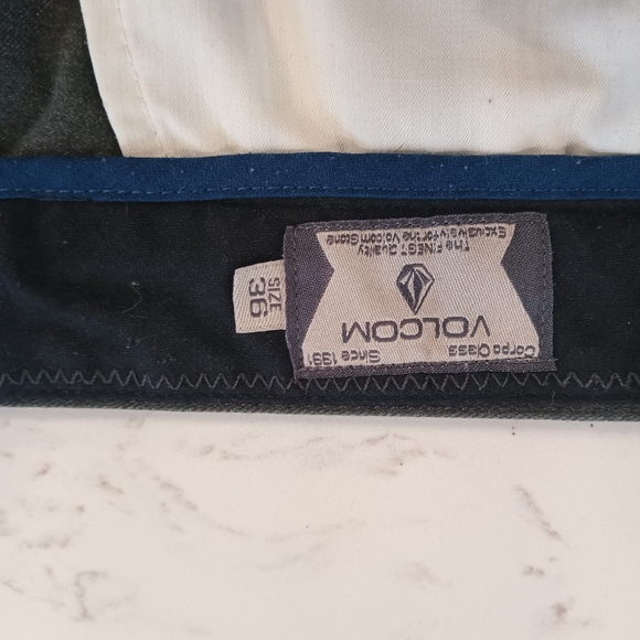 Volcom Khaki pants, mens W36, grey/green color - Picture 3 of 4